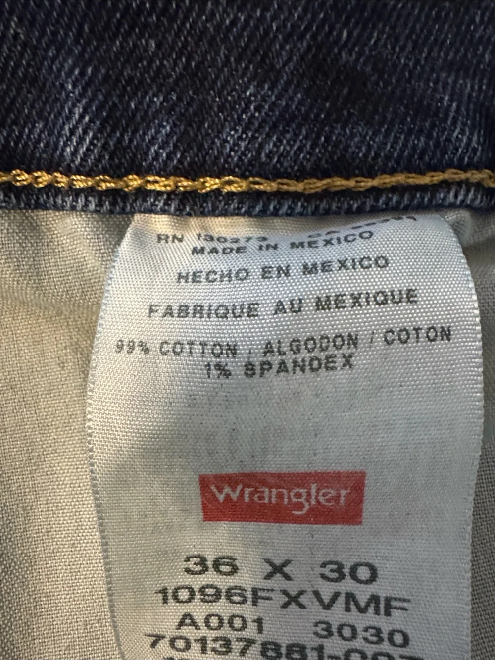 Classic Wrangler 36x30 Men's Dark Blue Denim Jeans